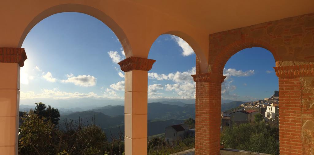 B&B Castello Michelina San Nicola dell'Alto Экстерьер фото