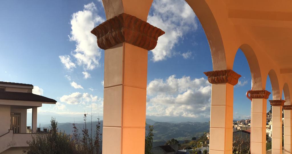 B&B Castello Michelina San Nicola dell'Alto Экстерьер фото