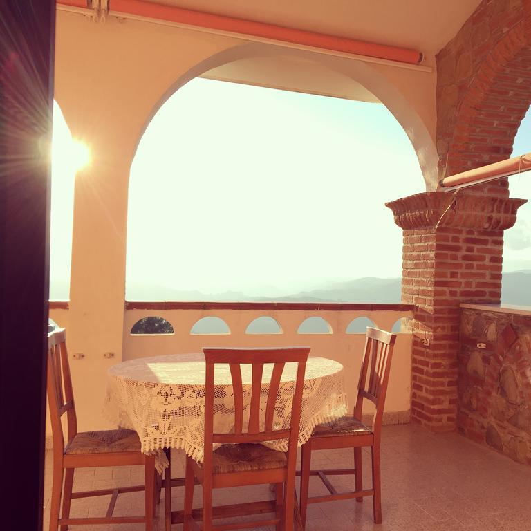 B&B Castello Michelina San Nicola dell'Alto Экстерьер фото
